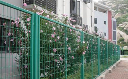 社區護欄網